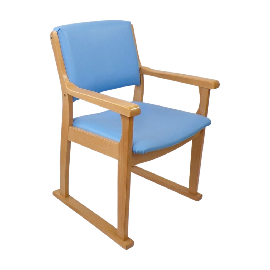 Claddy Chair (with Skids)
