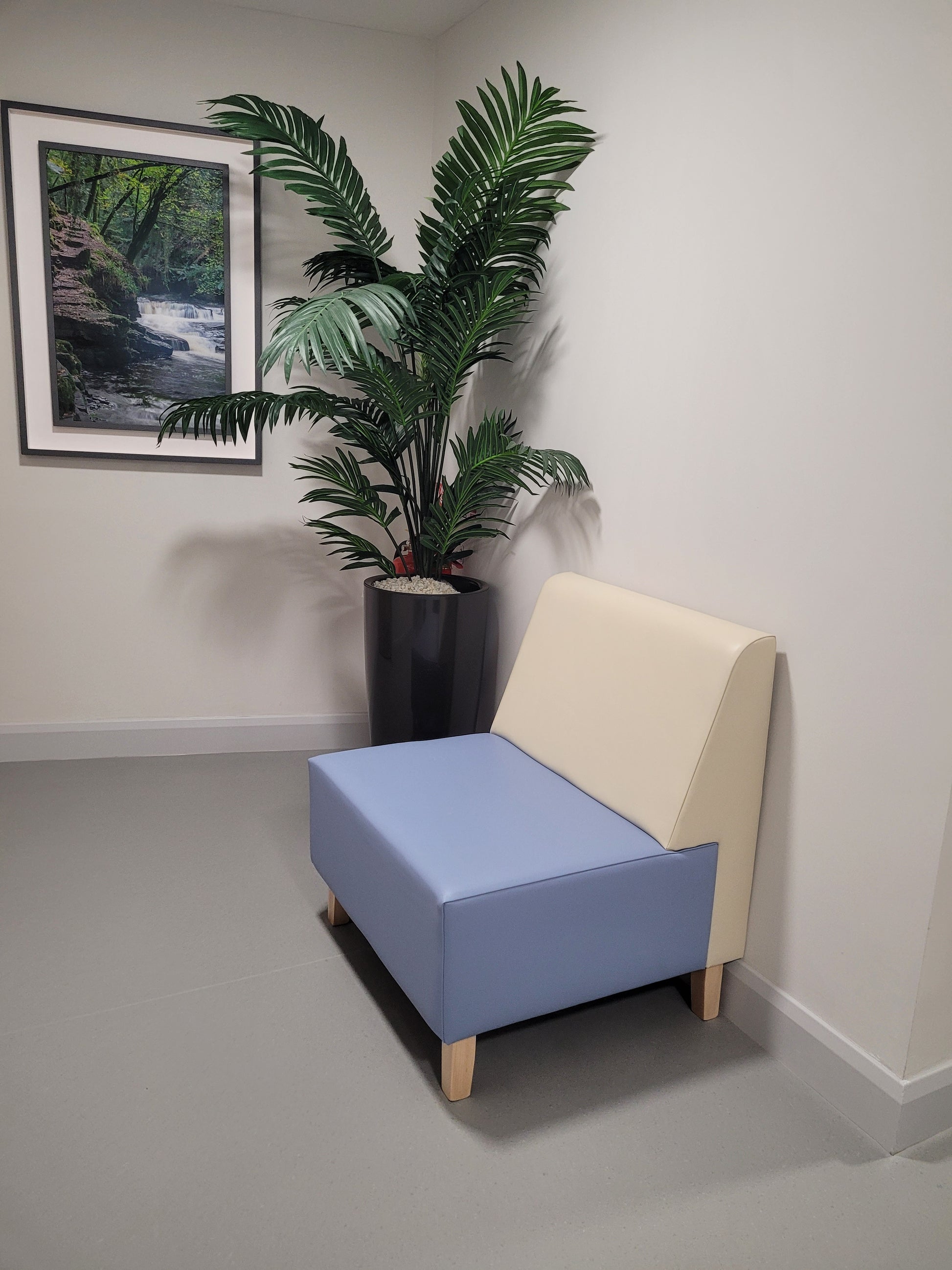 Modular Seating | Modular Chairs – J&L Healthcare Furniture